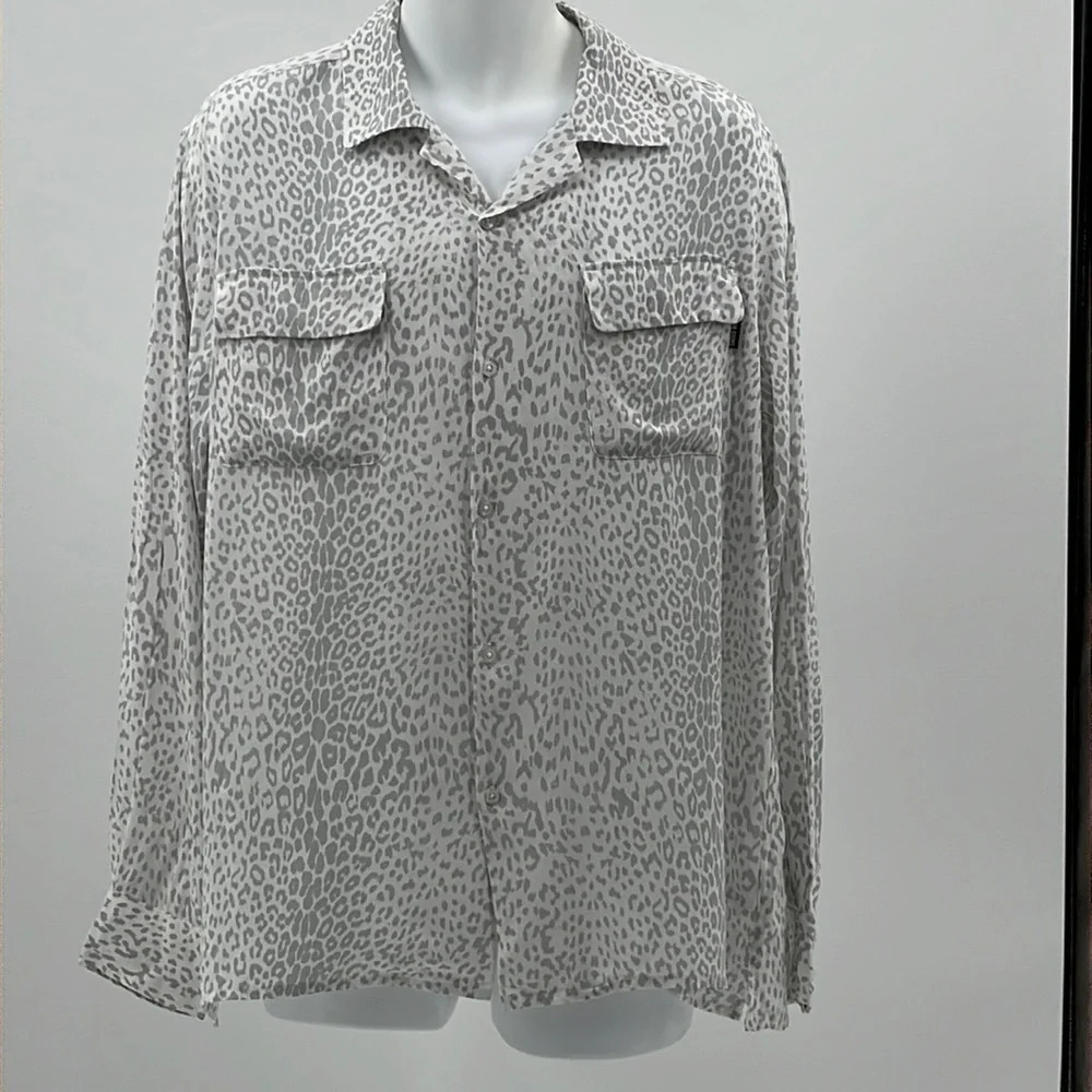 Noon Goons Leopard Print Button Front Long Sleeve Shirt - NWOT - Size Medium